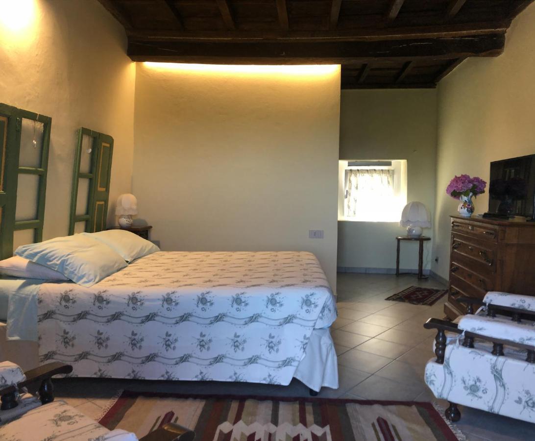 La Casa Di Pietro Hotel Cerrione ภายนอก รูปภาพ