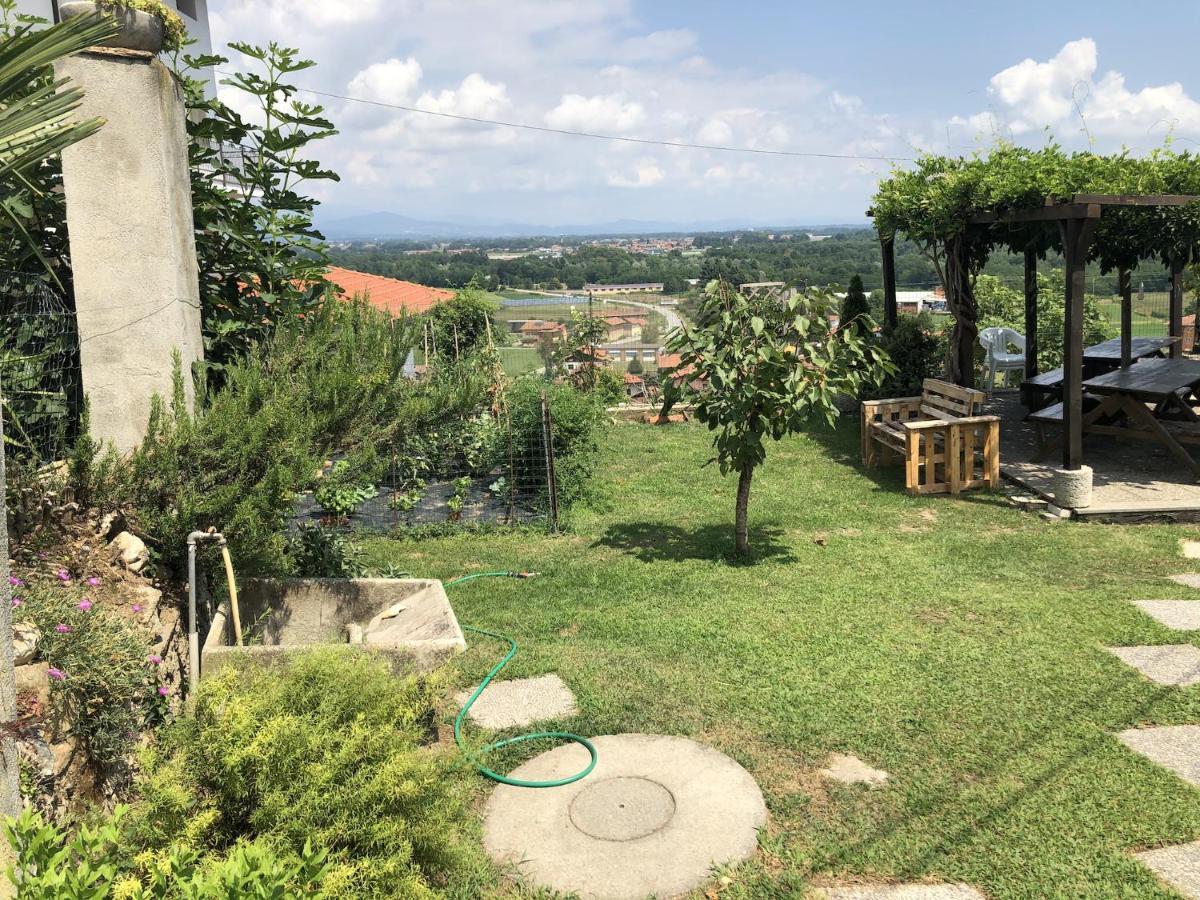 La Casa Di Pietro Hotel Cerrione ภายนอก รูปภาพ