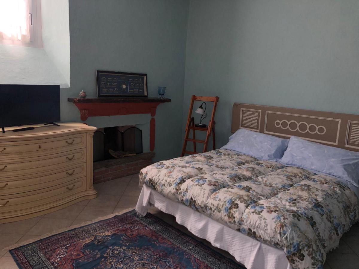 La Casa Di Pietro Hotel Cerrione ภายนอก รูปภาพ