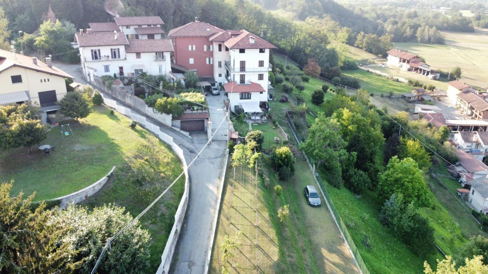 La Casa Di Pietro Hotel Cerrione ภายนอก รูปภาพ