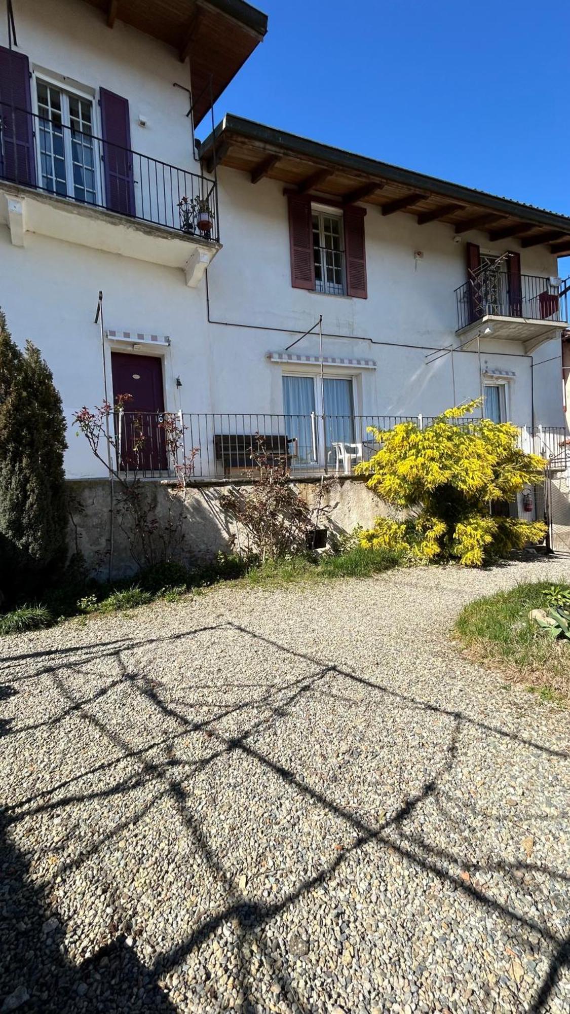 La Casa Di Pietro Hotel Cerrione ภายนอก รูปภาพ